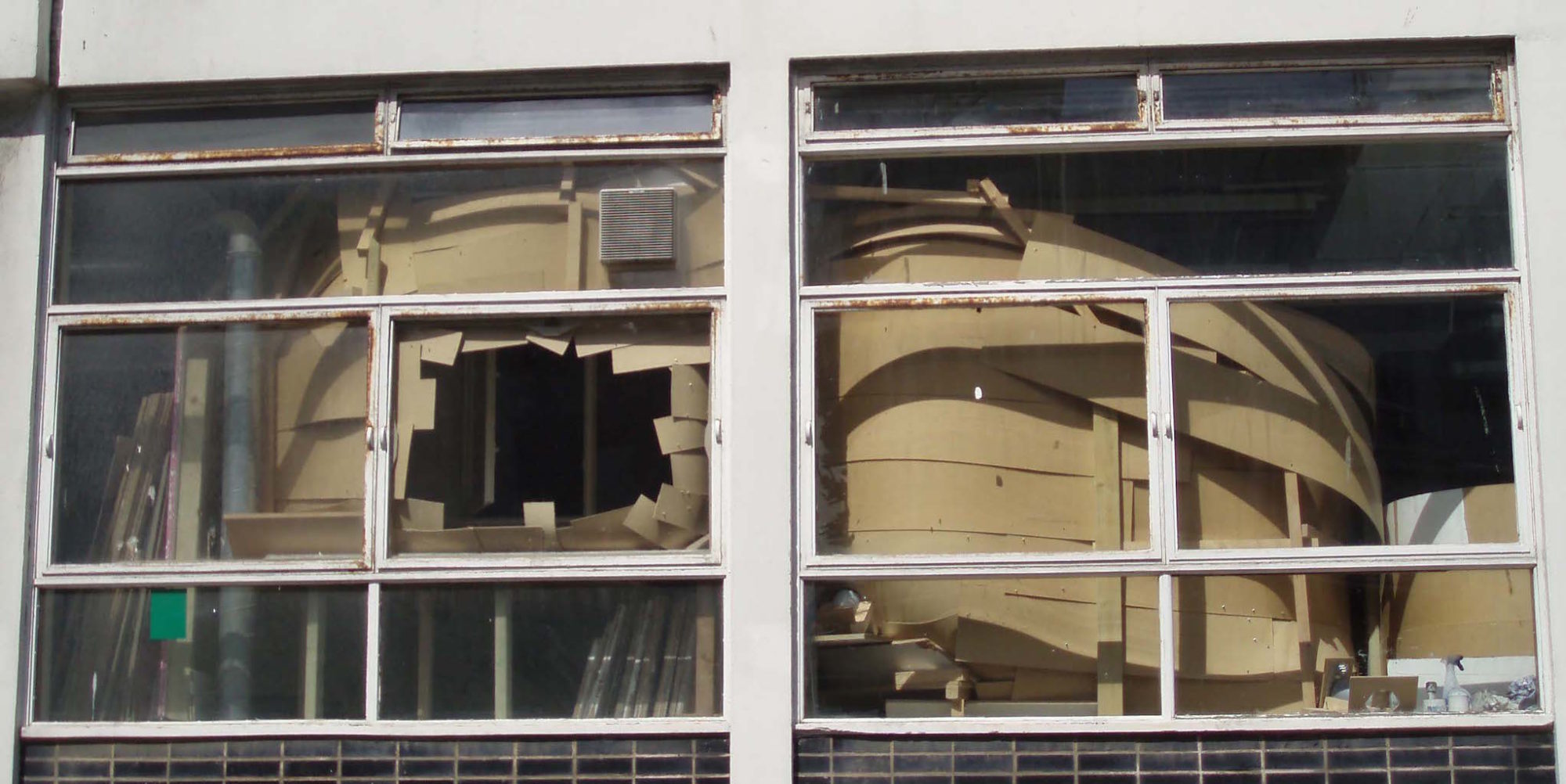 Jo_Lathwood_it_is_difficult_3